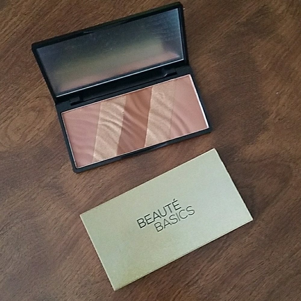 Beaute Basics bronze essentials bronzer